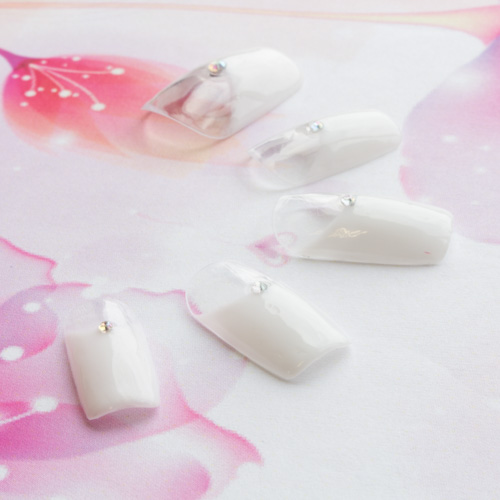 ホワイトフレンチ