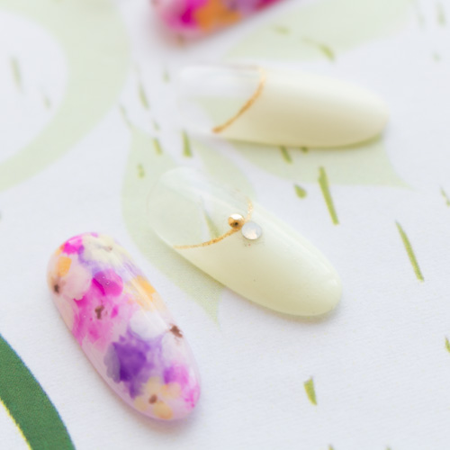 ボタニカルフラワーネイル