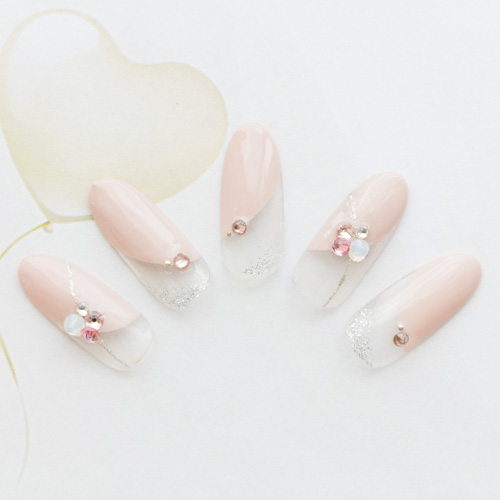 ピンクベージュ斜めフレンチ