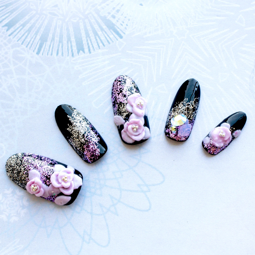 きらきらブラックネイル