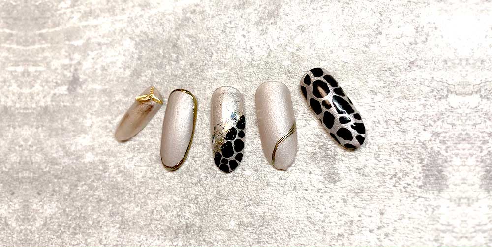 かわいいネイルチップ