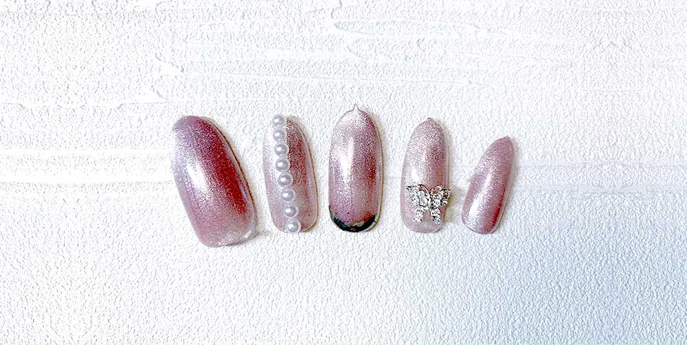 上品なネイルチップ